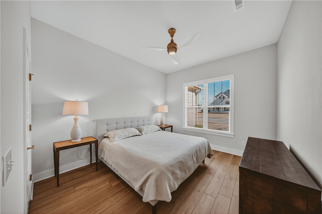 Crescent View - Residential