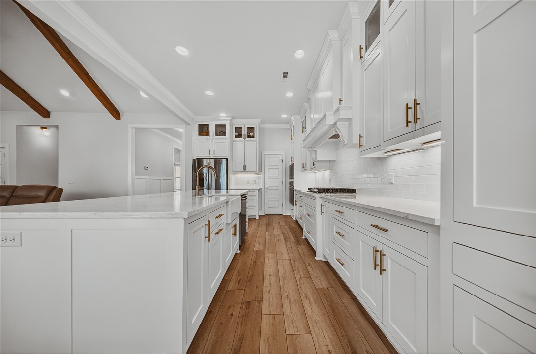 Crescent View - Residential