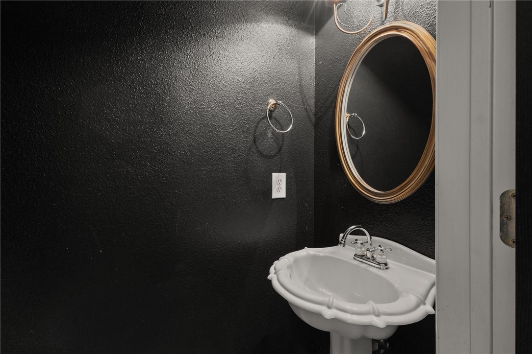 Champions Estates Rogers - Residential