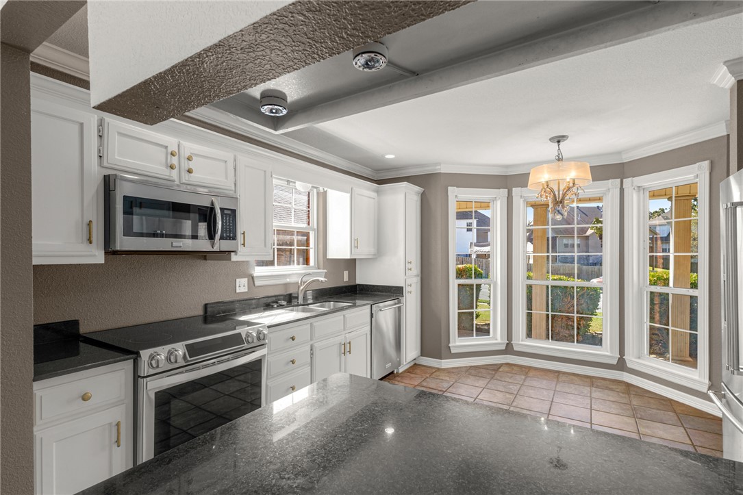 Champions Estates Rogers - Residential