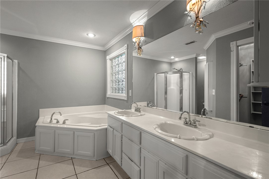 Champions Estates Rogers - Residential