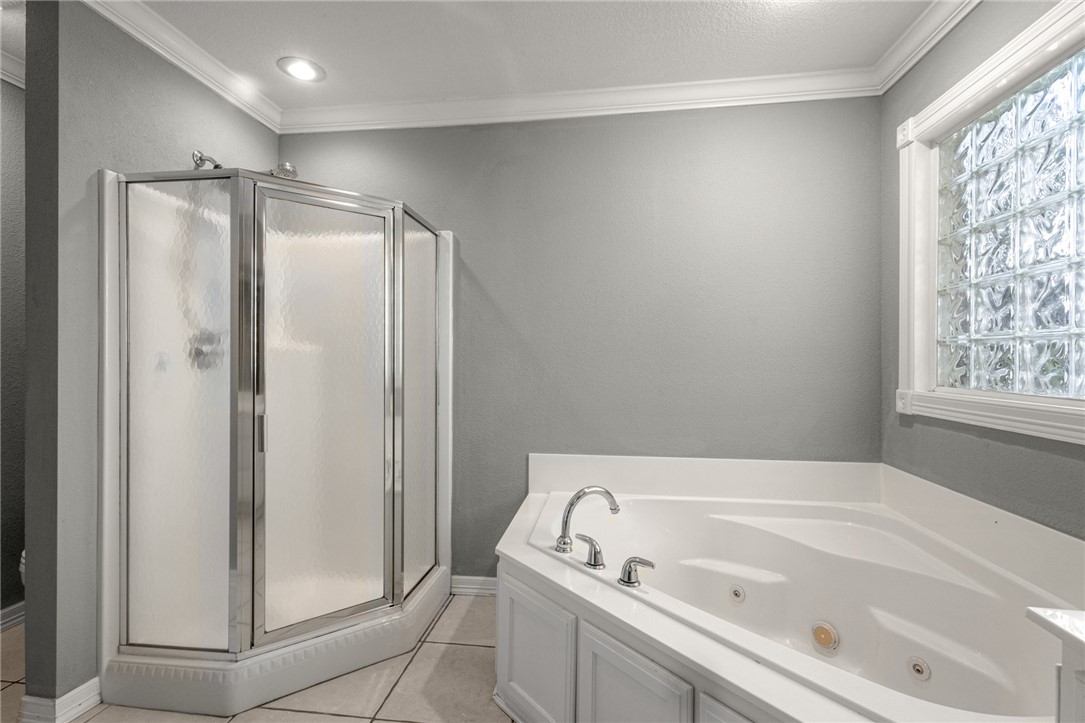 Champions Estates Rogers - Residential