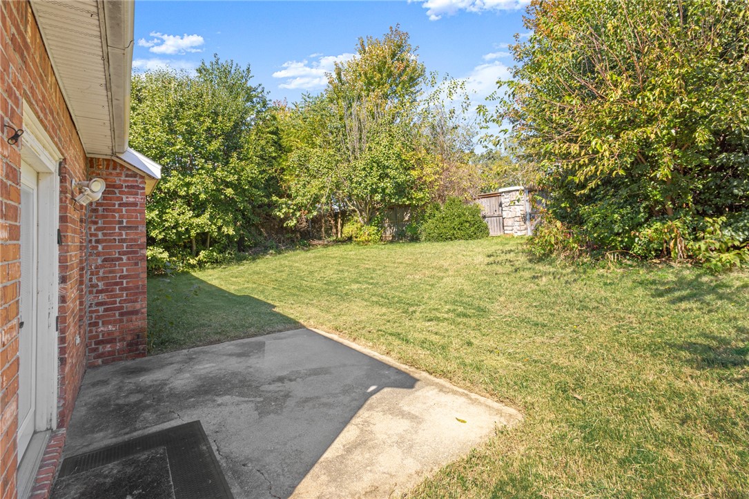 Champions Estates Rogers - Residential