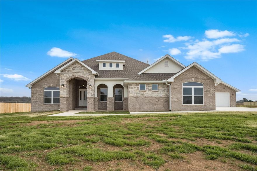 This 3,000 square feet, 5 bedroom, 3 bathroom home is professionally designed with an open living space, the 3000 Series provides the perfect setting for any family. Beautiful inside and out with a formal dining area, over-sized kitchen, second living space, and much more. Taxes subject to change based on new construction.