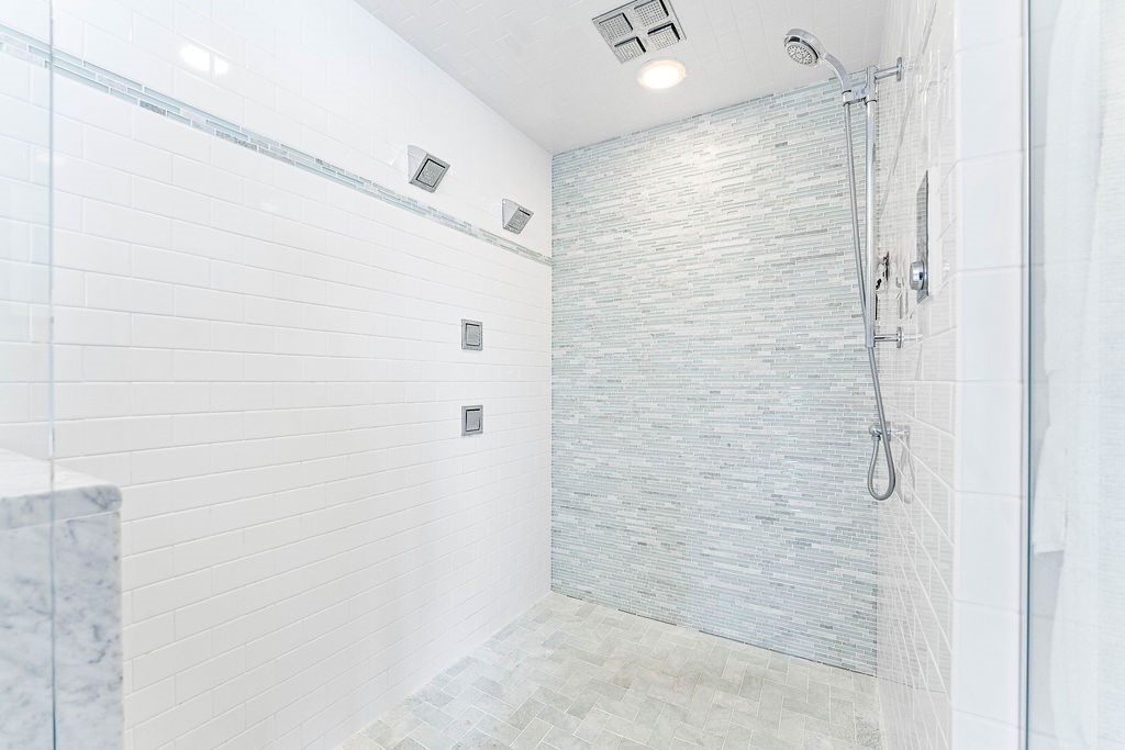 Shadow Valley Ph 1 Rogers - Residential