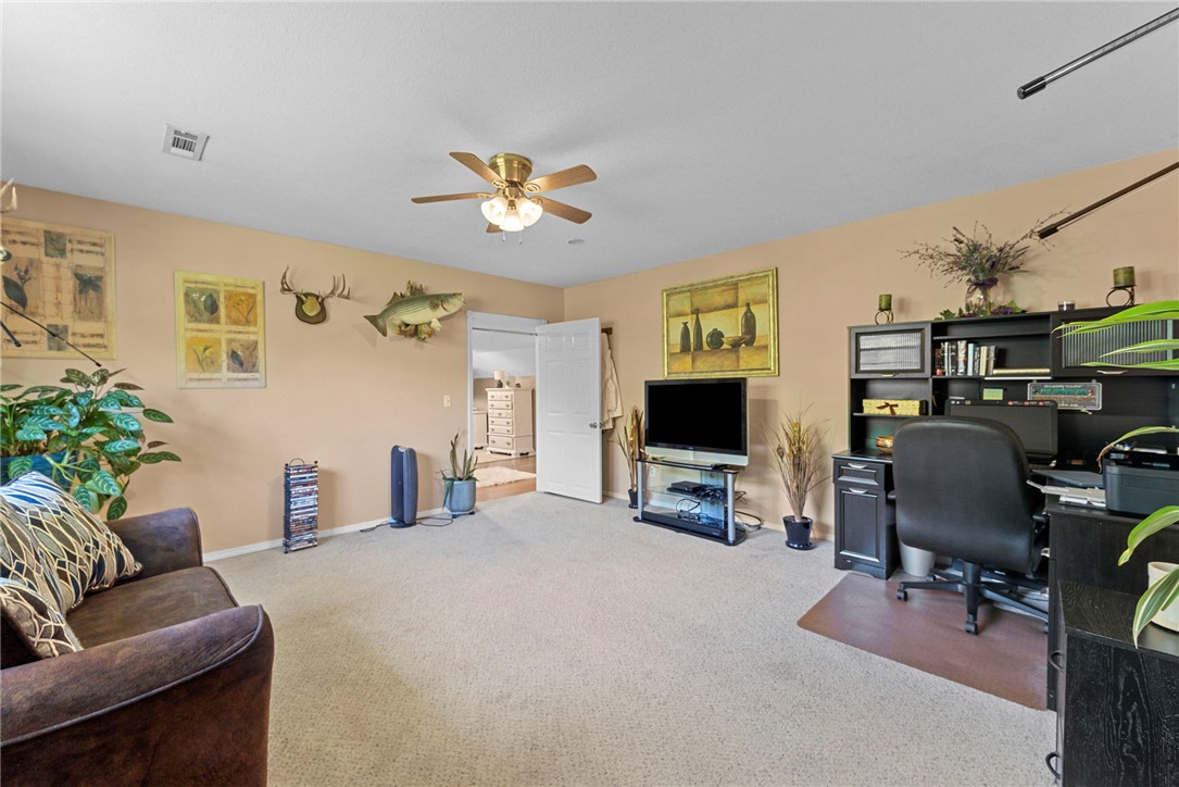 Lakeshore Manor - Residential