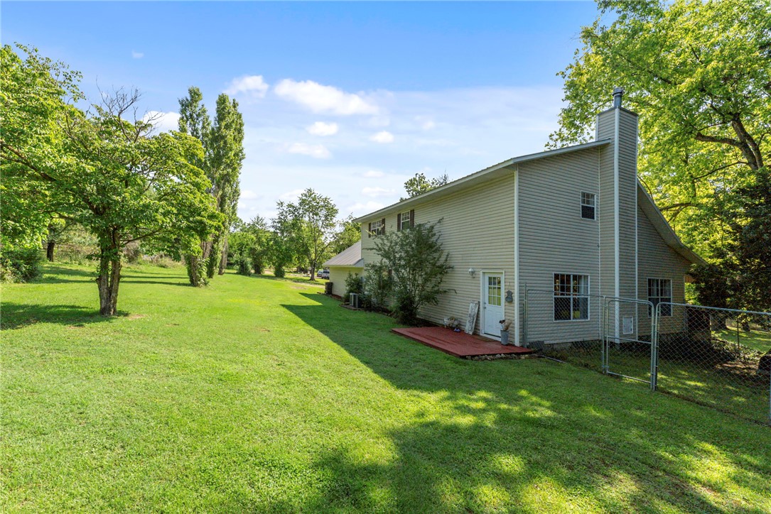 Lakeshore Manor - Residential