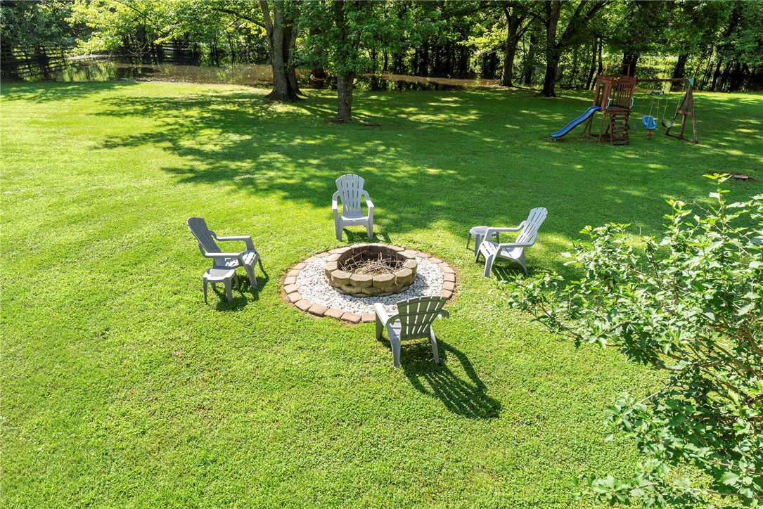 Lakeshore Manor - Residential