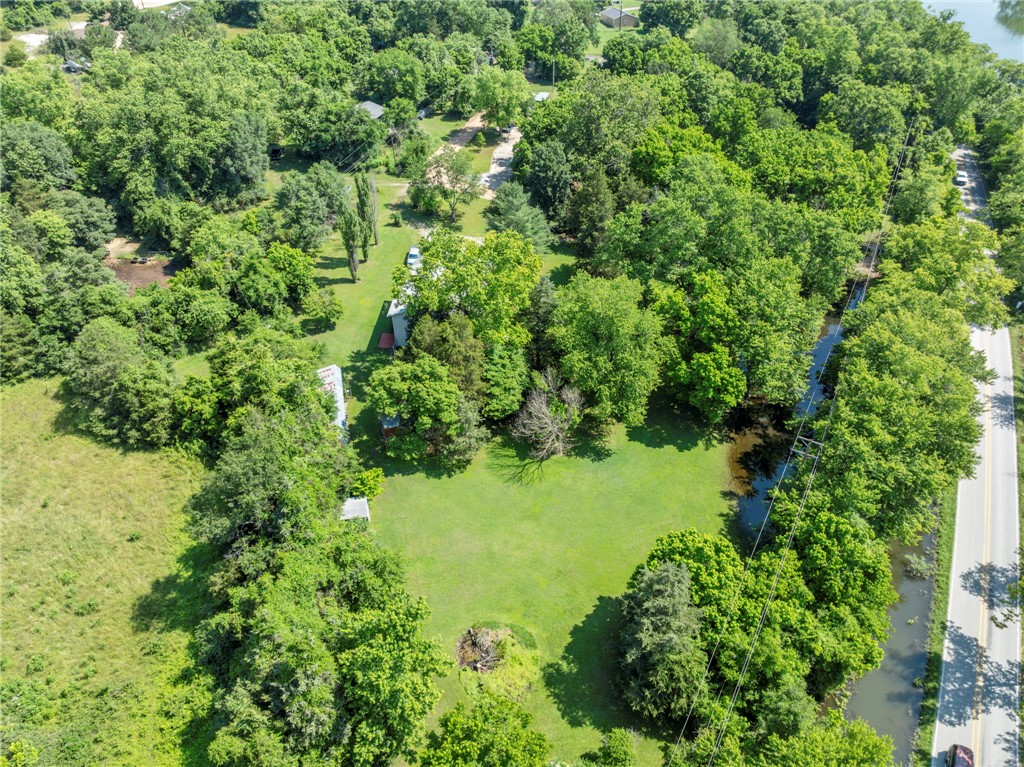 Lakeshore Manor - Residential