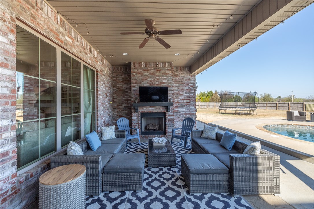 Waterford Estates At Hissom Ranch - Residential