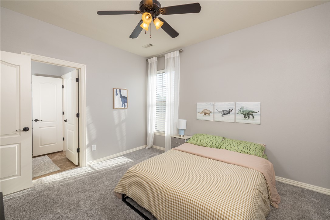 Waterford Estates At Hissom Ranch - Residential