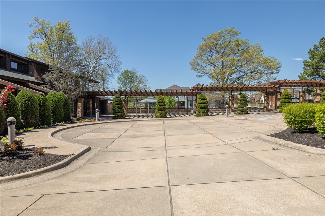 Waterford Estates At Hissom Ranch - Residential