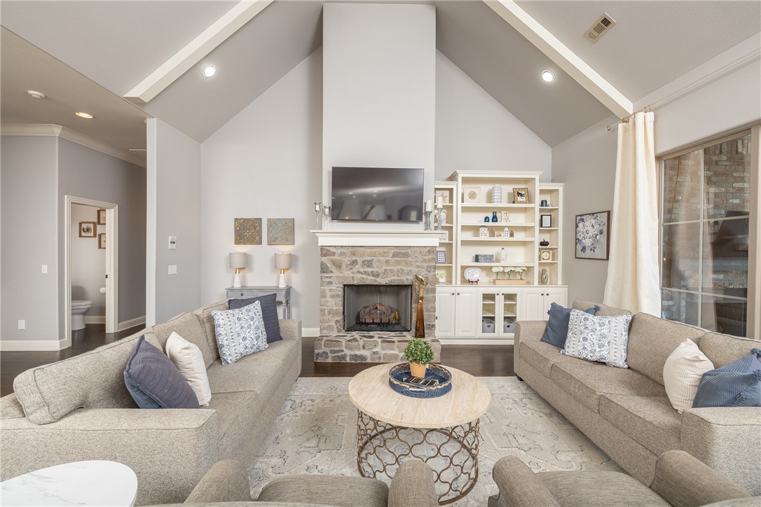 Waterford Estates At Hissom Ranch - Residential