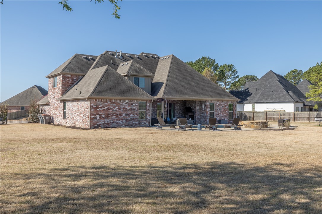 Waterford Estates At Hissom Ranch - Residential