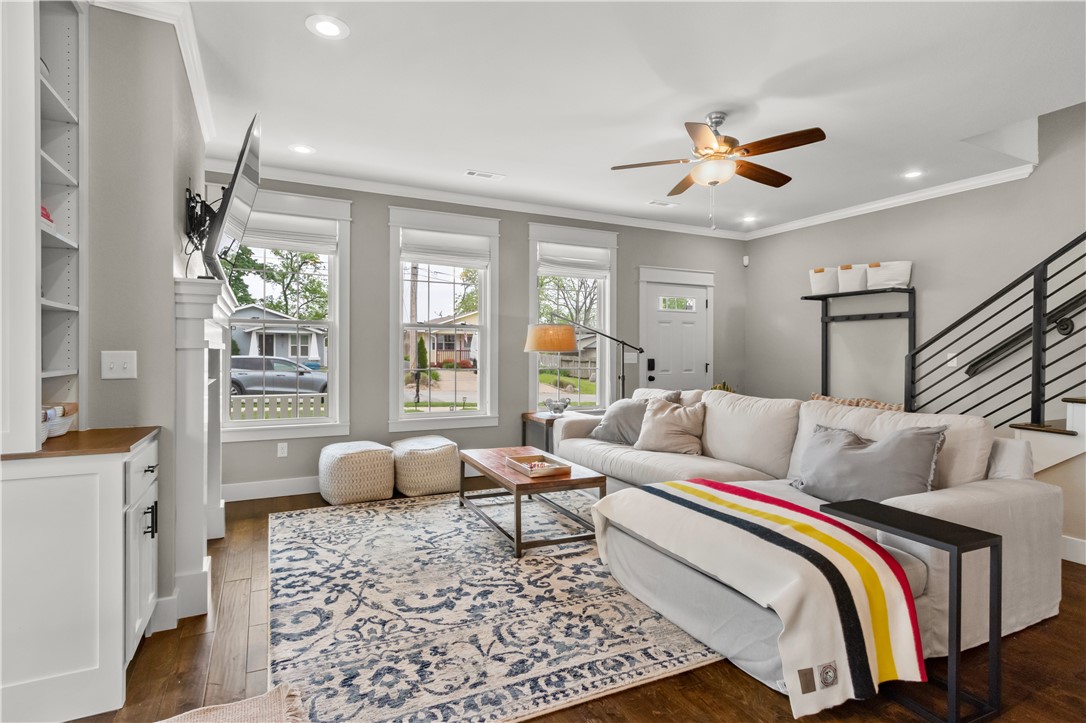 W A Burks Add Bentonville - Residential