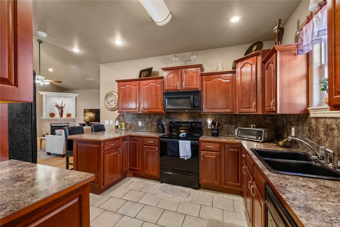 Legacy Pointe - Residential