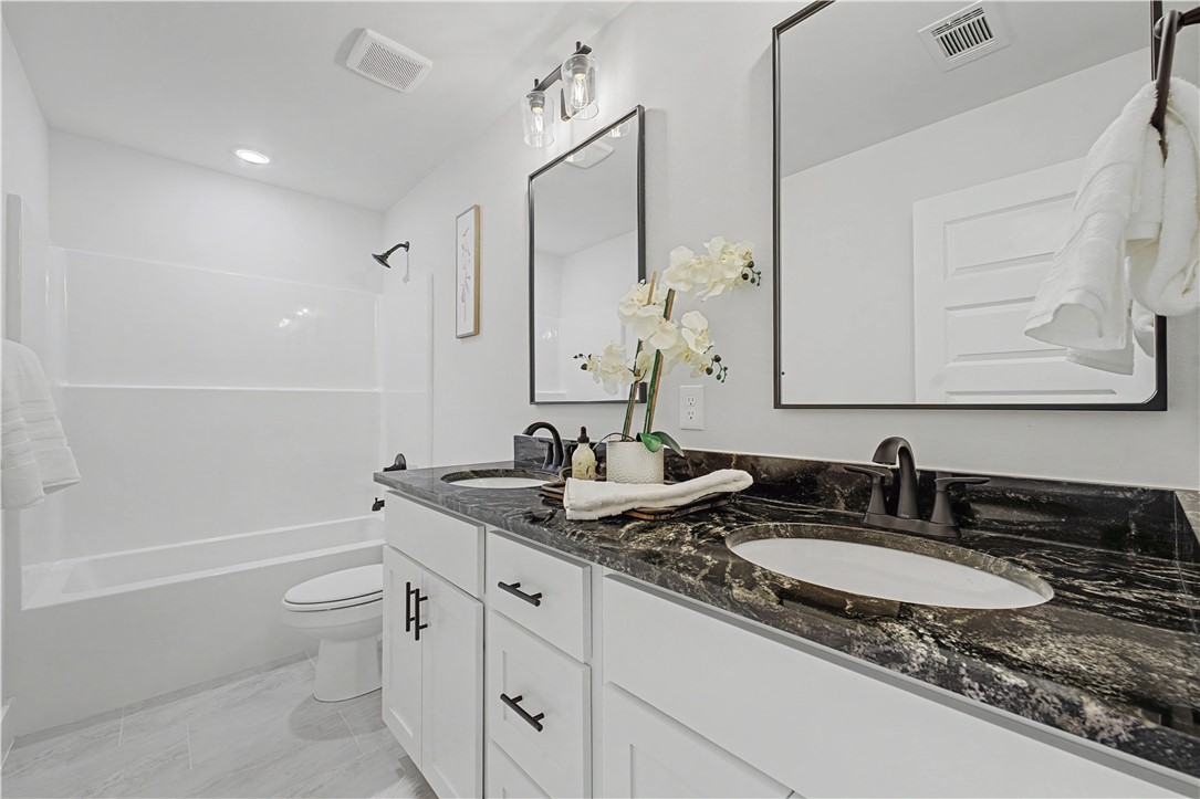 MAPLE ESTATES PH III-CENTERTON - Residential