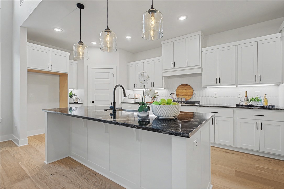 MAPLE ESTATES PH III-CENTERTON - Residential