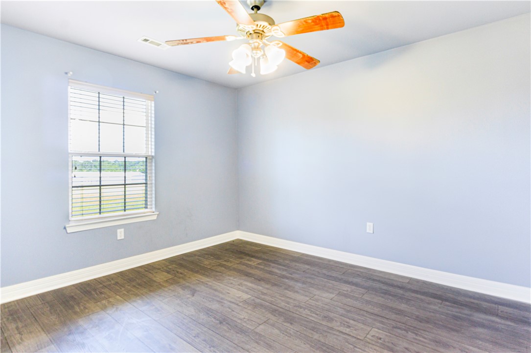 Homes At Oakmont Horizontal Prop Rogers - Residential
