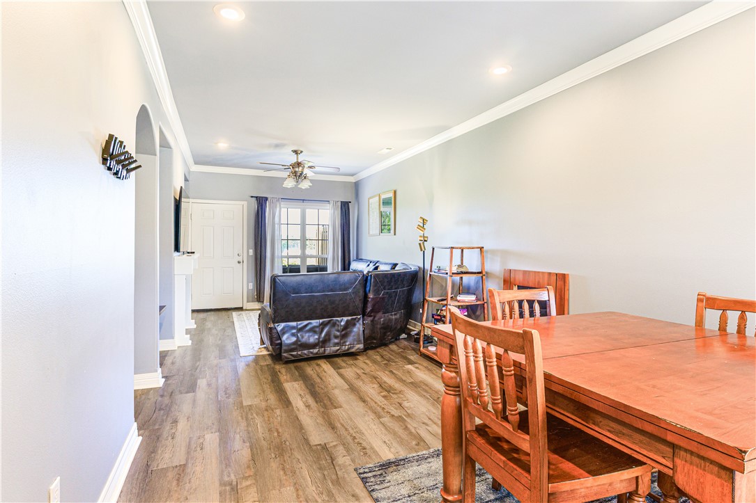 Homes At Oakmont Horizontal Prop Rogers - Residential