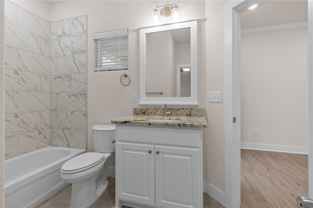 The Courtyards at Owl Creek - Residential