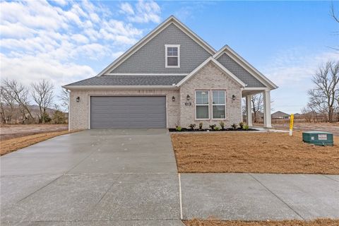 Photo of 4411 W Huron Loop, Fayetteville, AR 72704 (MLS # 1303334)