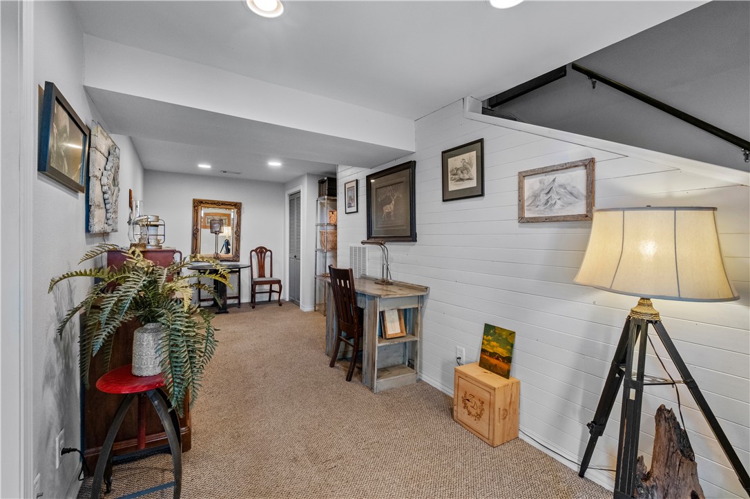 Holiday Island Unit 6 - Residential