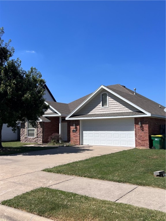 4 bedroom home with great split floor plan! 4th bedroom could be a study/home office. Home boasts crown molding throughout, wood floors in living room & formal dining, tile in kitchen and wet areas, Laminate wood look flooring in the bedrooms, large laundry room, spacious master bedroom and bath with jacuzzi tub and large walk-in shower, living room has a gas log fireplace, ceiling fans in all rooms and more. Close to schools, I-49, shopping and more!