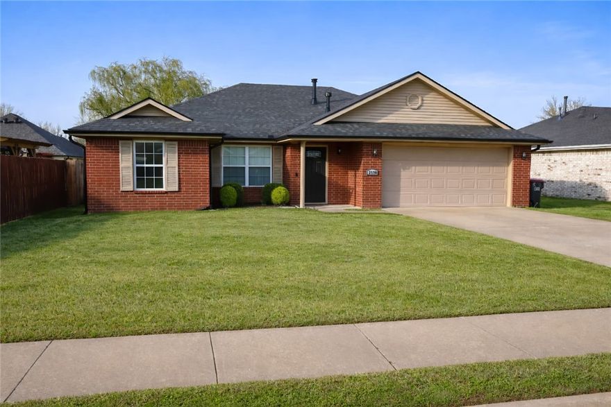 Welcome to this beautifully updated 4-bedroom, 2-bath home located at 2598 Cider Avenue in Springdale. Offering 1,523 sq ft of comfortable living space, this home features a functional layout perfect for both everyday living and entertaining. Many updates have been completed, giving you peace of mind—including a new roof.

Enjoy a spacious living area, an inviting kitchen, and generously sized bedrooms designed to fit your needs.

Conveniently located just 10 minutes from downtown Springdale, you’ll have quick access to local dining, shopping, parks, and community events, along with nearby schools and easy commuting routes.

This move-in-ready home combines modern updates, comfort, and a great location—don’t miss your chance to make it yours!