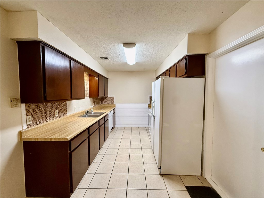Westridge Sub Ph 2 Rogers - Residential Lease