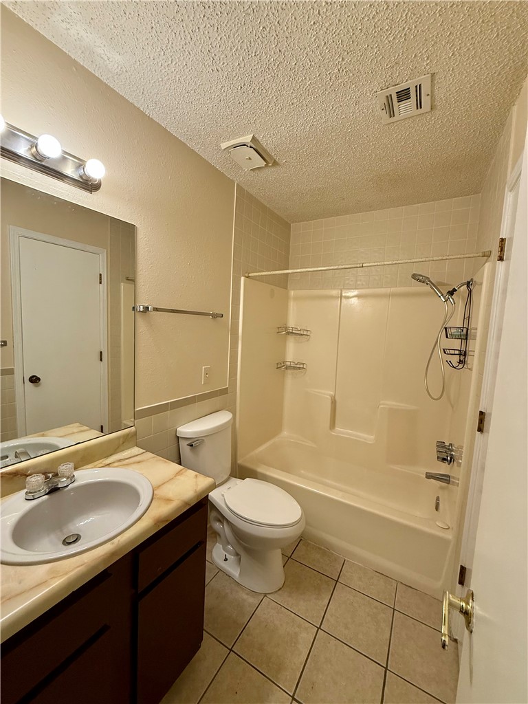 Westridge Sub Ph 2 Rogers - Residential Lease
