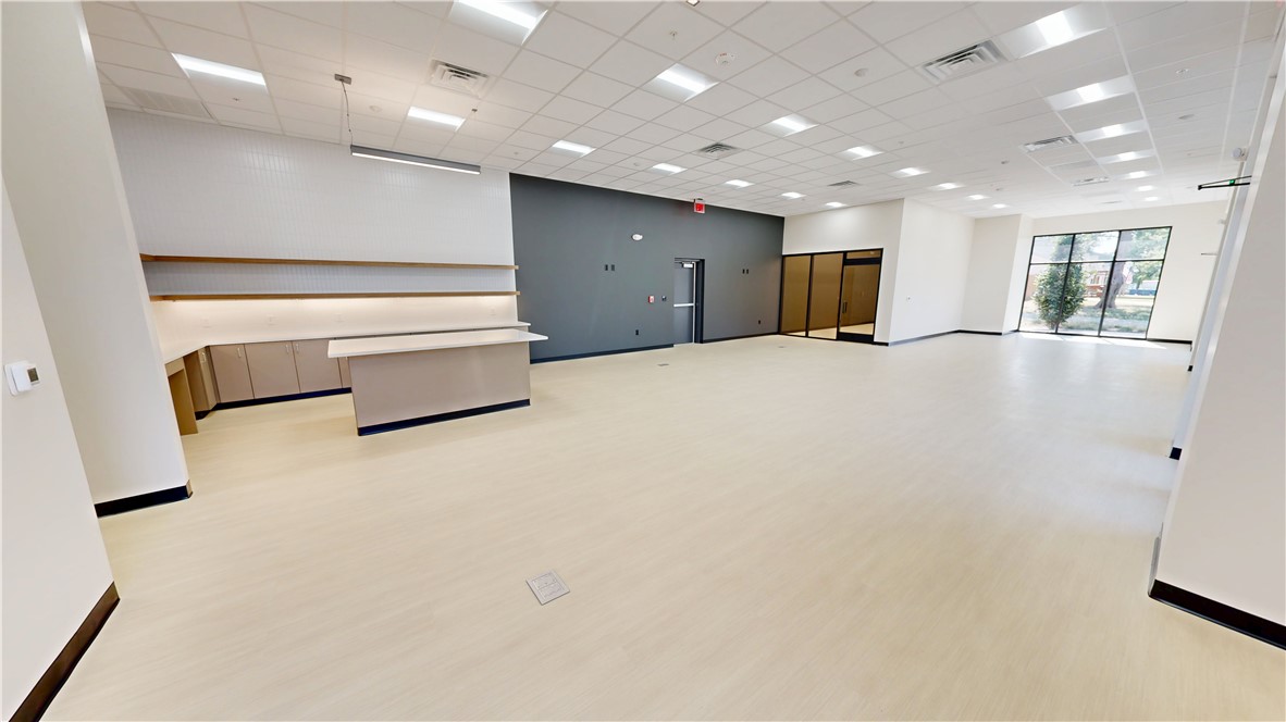 Youngs Add Bentonville - Commercial Lease