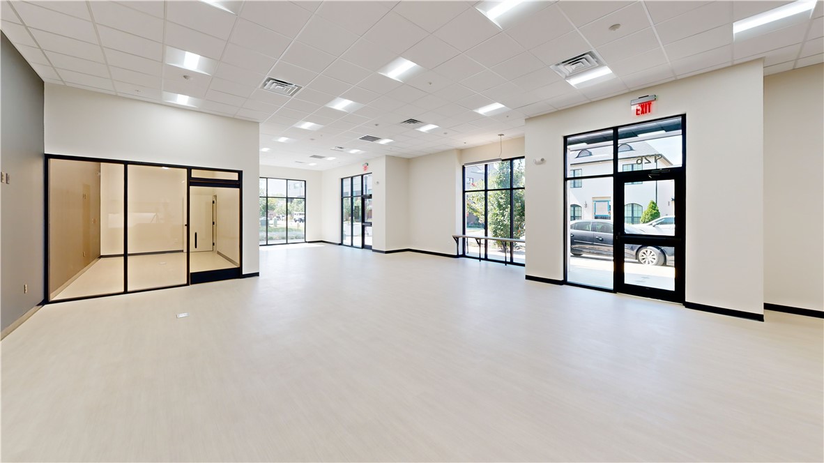 Youngs Add Bentonville - Commercial Lease