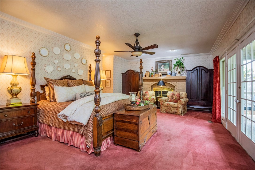El Contento Acres Bentonville - Residential