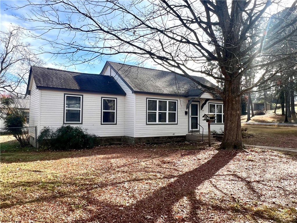 True F Smith - Residential