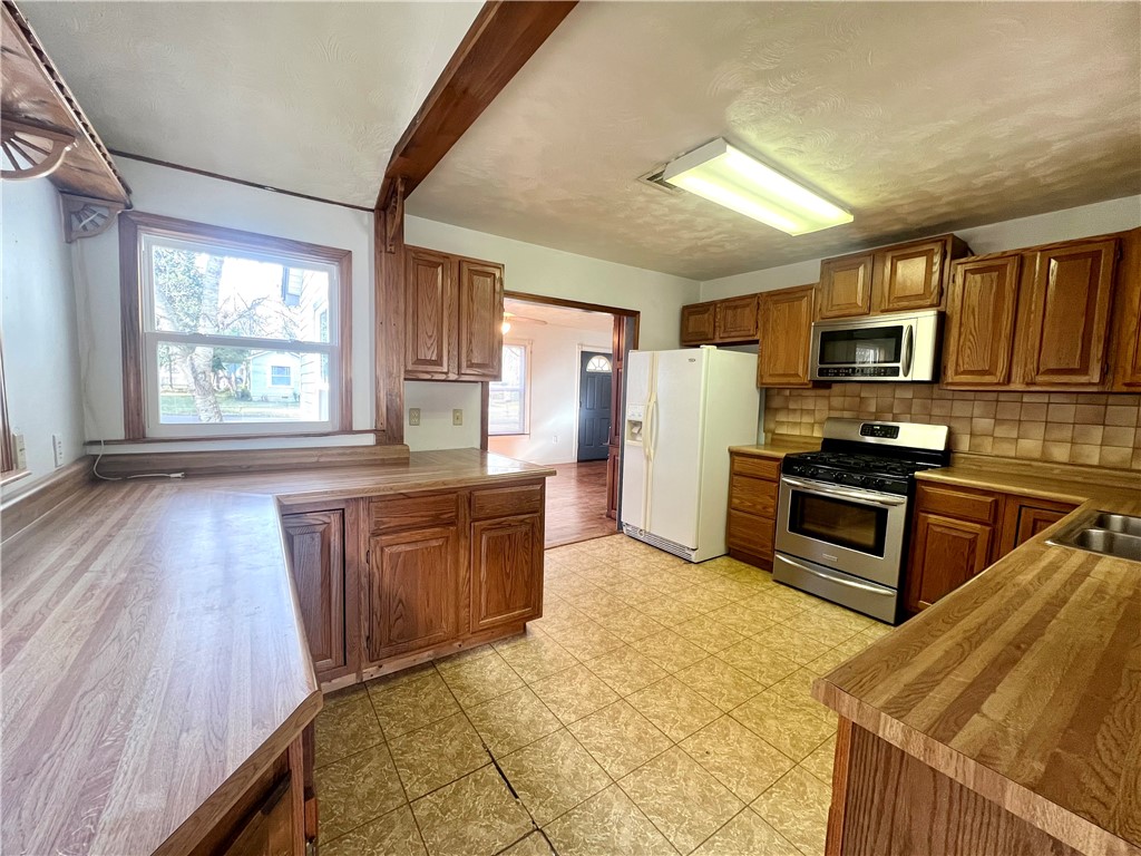 True F Smith - Residential