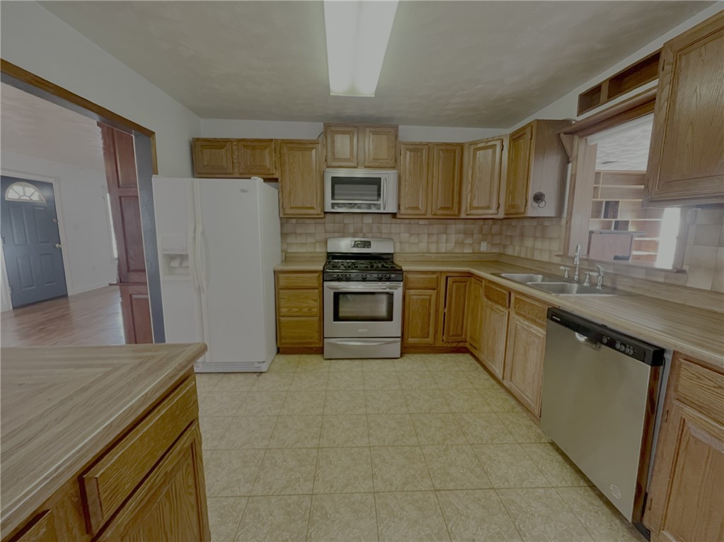 True F Smith - Residential