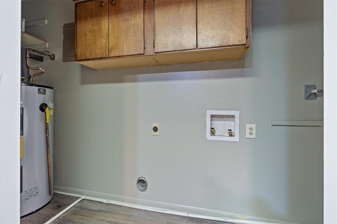 Townhouse Tct 2 A/K/A Drake Court Bvv - Residential