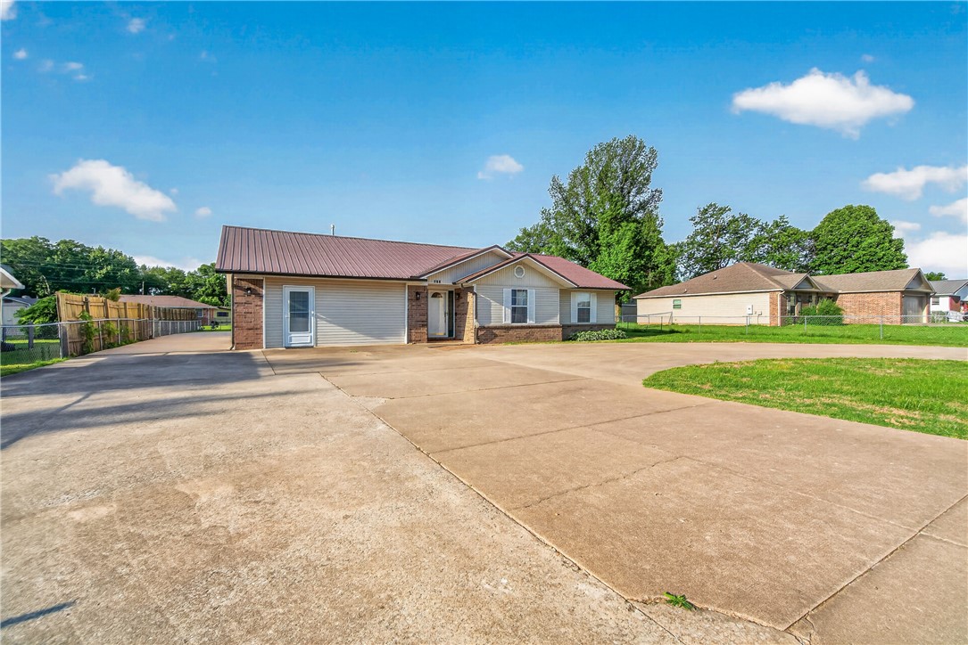 Town & Country Sub-Pea Ridge - Residential