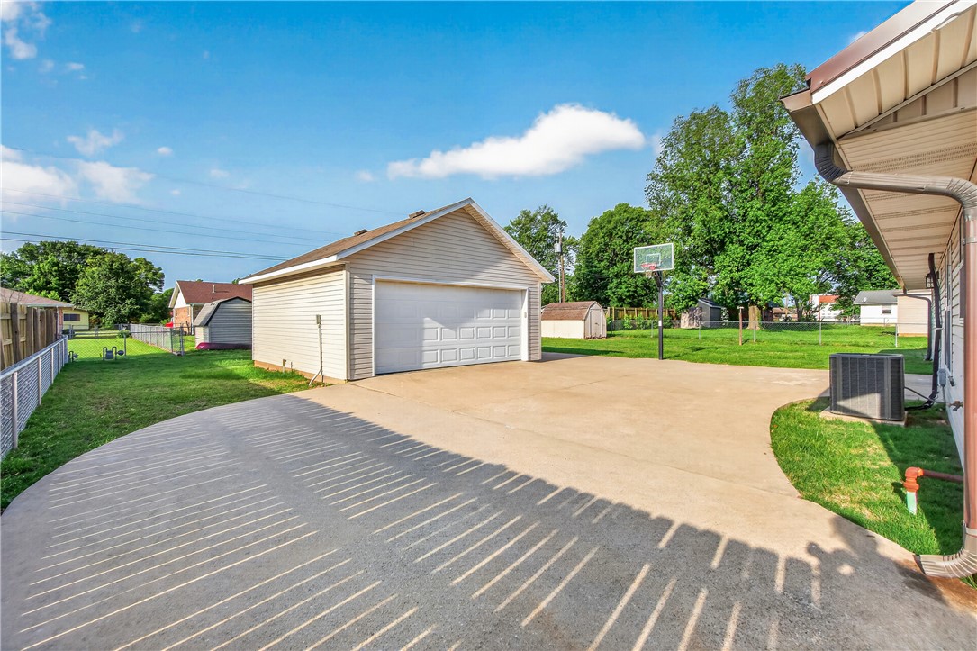 Town & Country Sub-Pea Ridge - Residential