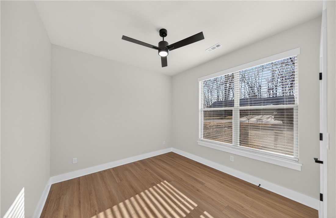 Kenwood Sub Bvv - Residential