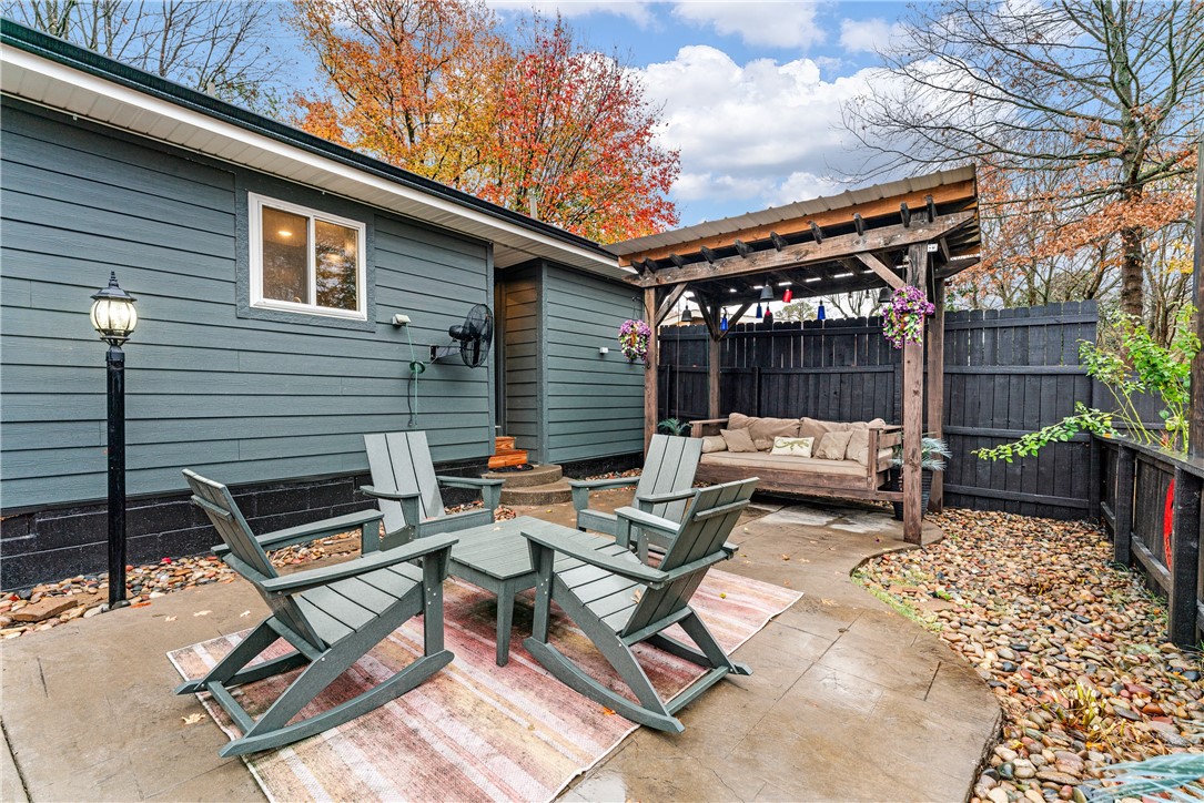 Maple Crest Add - Residential