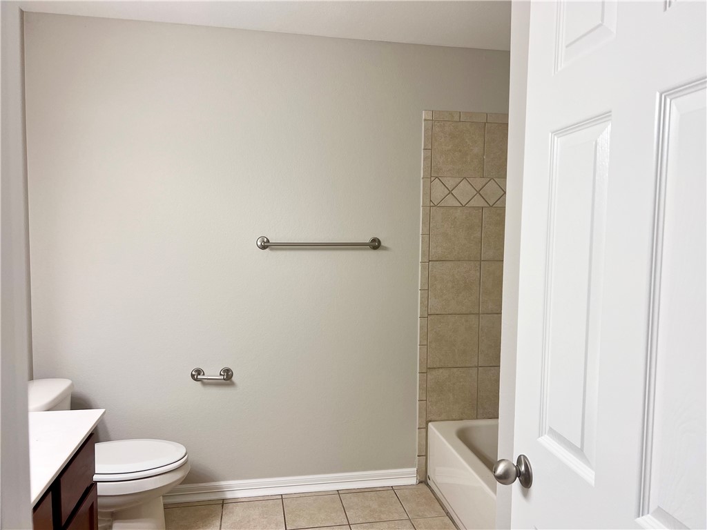 Benton Ridge Ph I Hpr - Residential Lease