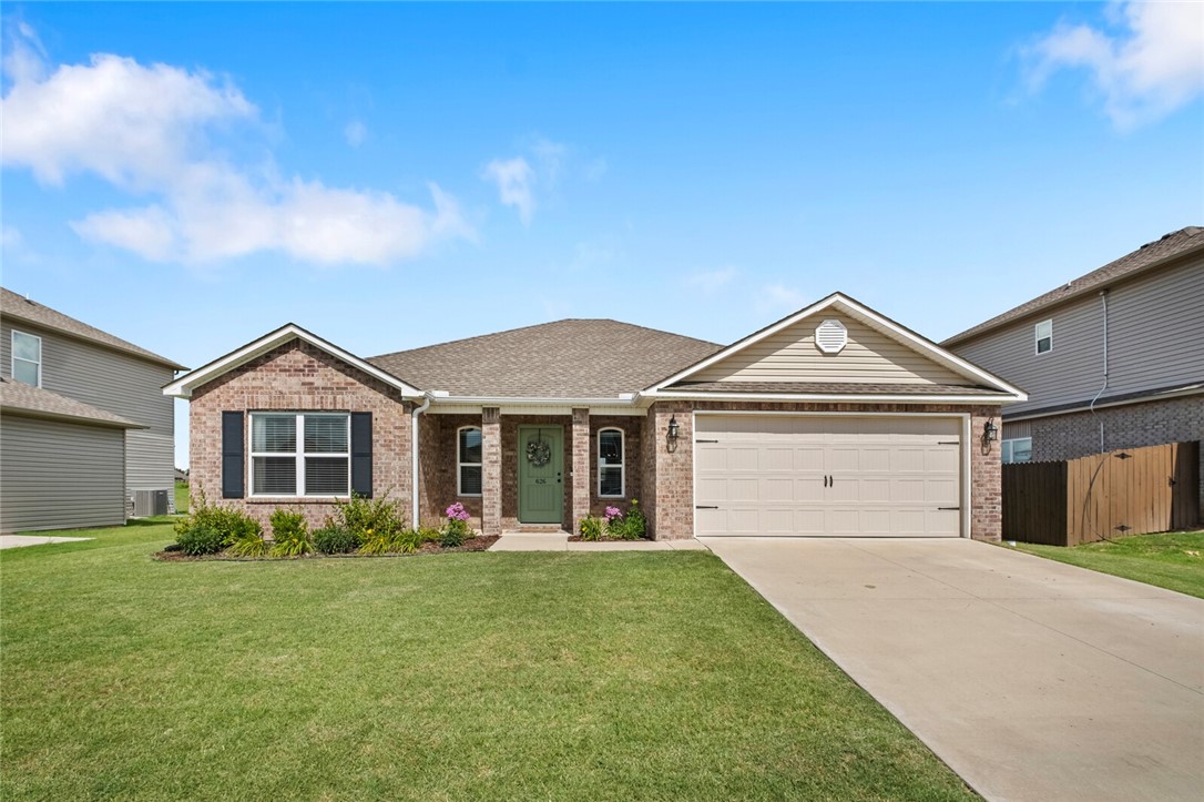 Welcome Home! This beautiful ranch house in the well-sought after Lakewood Crossing community is situated in a prime location offering unparalleled access to the Pleasant Grove/Pinnacle Hills/Promenade corridor of Northwest Arkansas. This quaint, well taken care of home has an open and functional layout for everyday living that is turnkey and move in ready. Inviting curb appeal combined with upgrades such as landscaping, luxury vinyl flooring, modern comfort, stainless steel appliances, and strategic location make this a perfect place to call home! This neighborhood also has a central nature area with a walking path as an added bonus!
