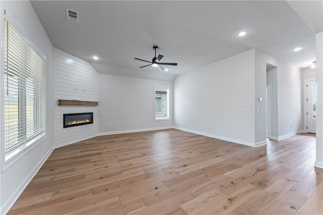 Hillcrest - Residential