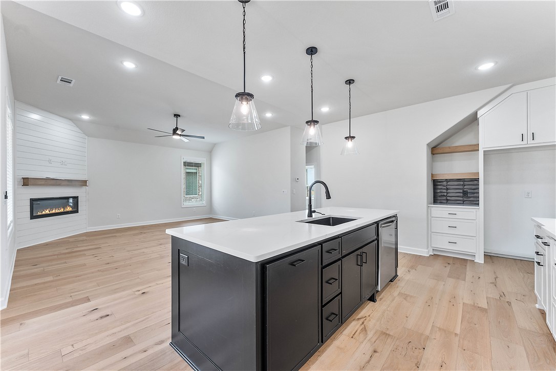 Hillcrest - Residential