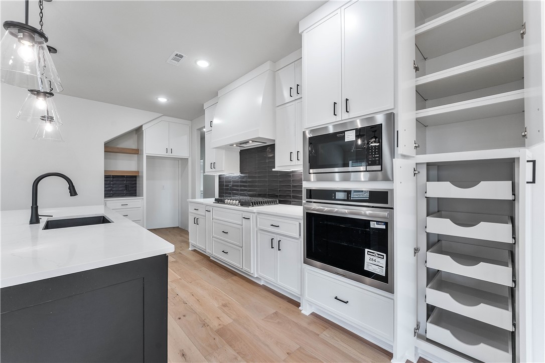 Hillcrest - Residential