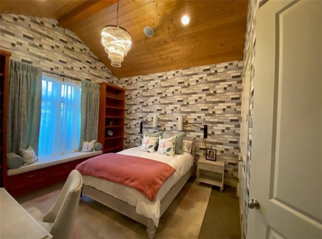 Pinnacle - Residential Lease