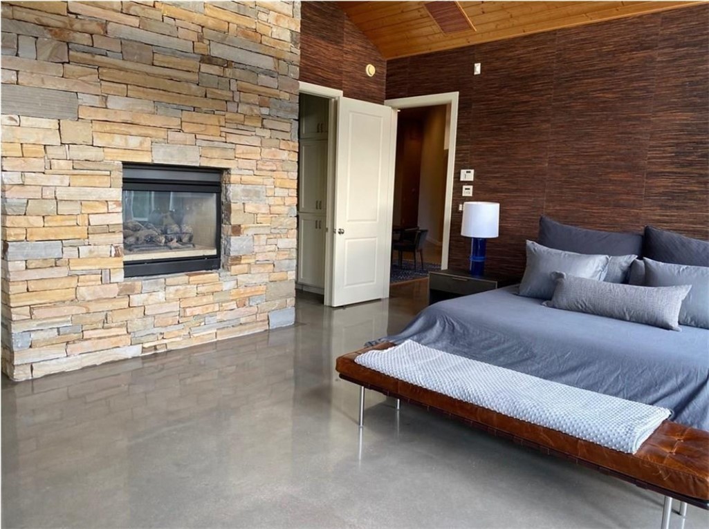 Pinnacle - Residential Lease