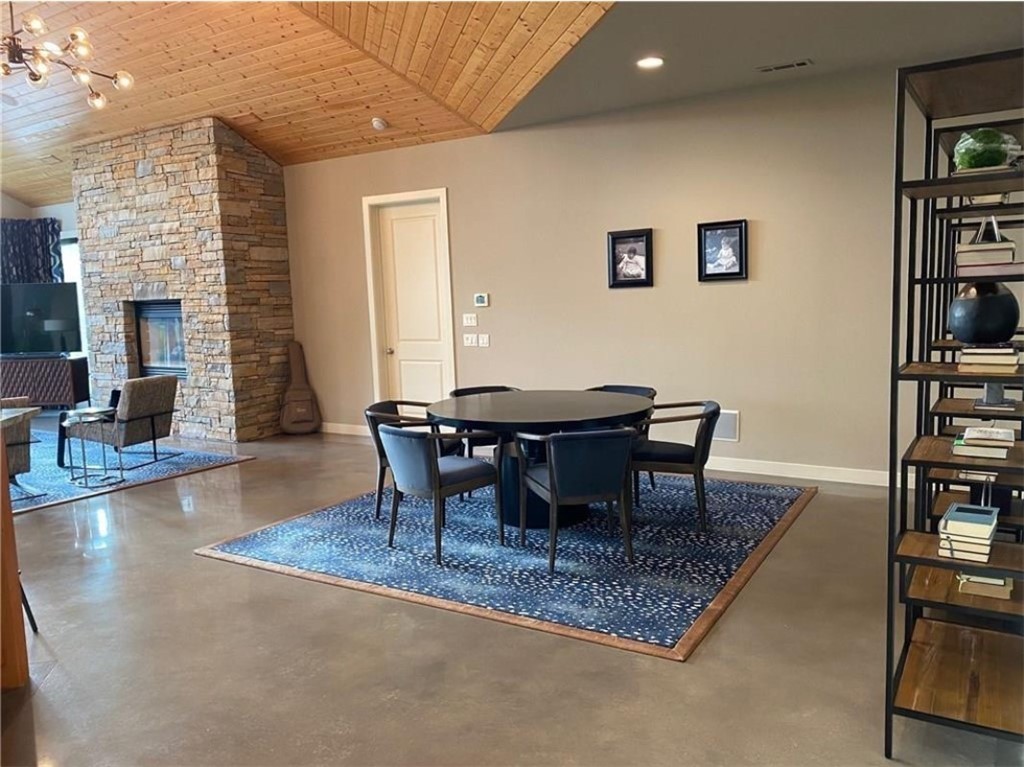 Pinnacle - Residential Lease